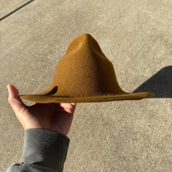 Reinhard Plank Spaventa Hat in Color Tobacco